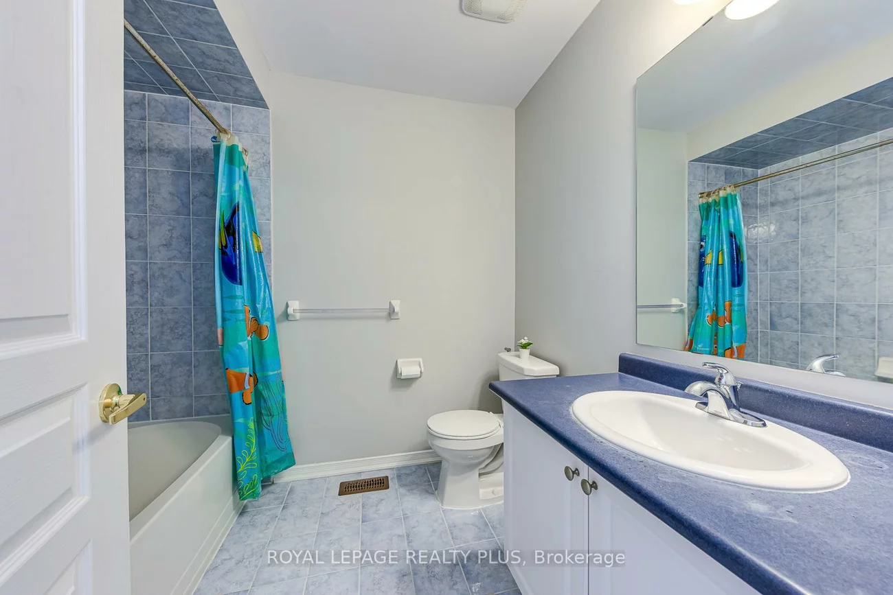 3167, Neyagawa, 1008 - GO Glenorchy, Oakville