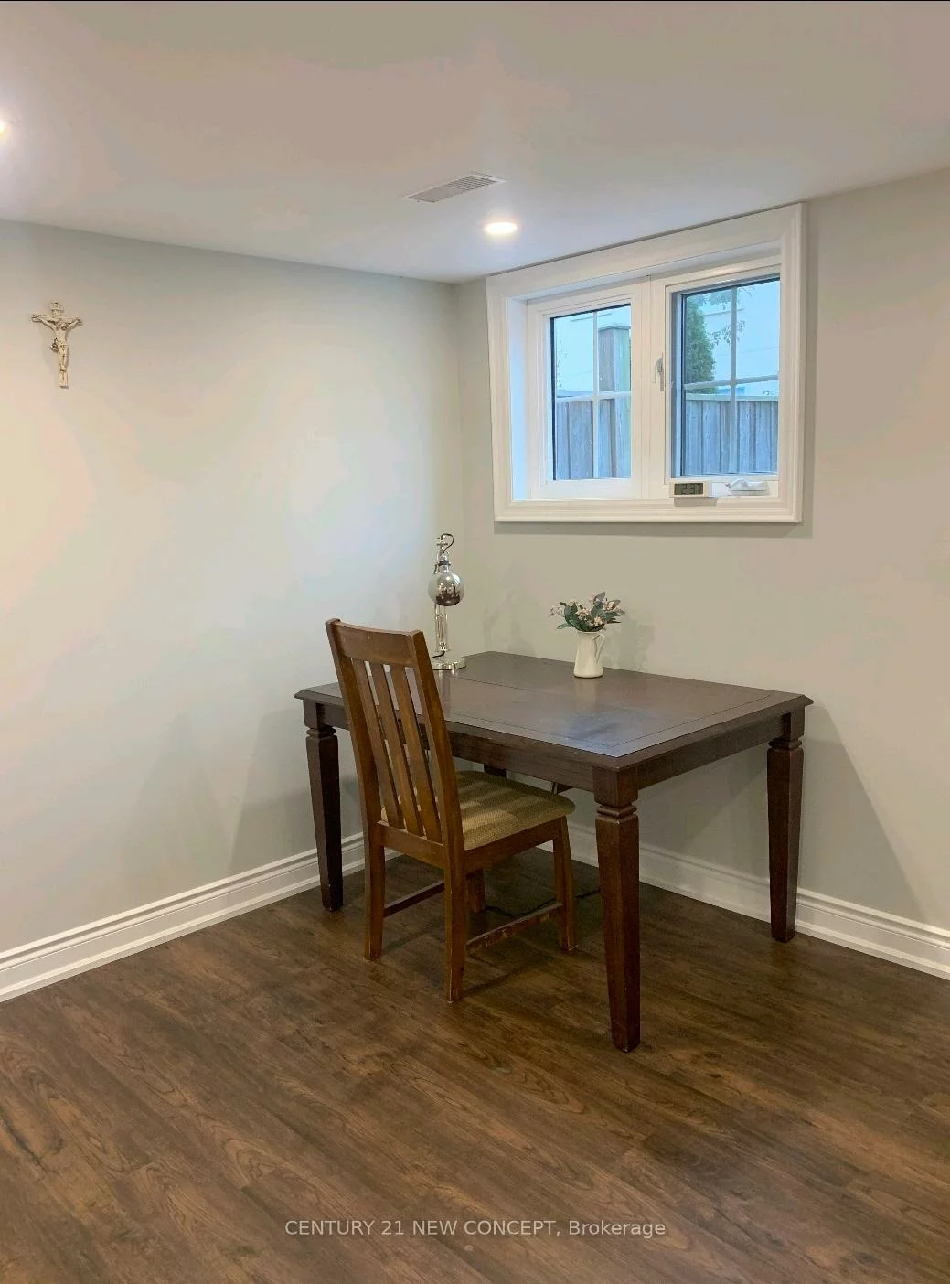 2285, Blue Oak, 1019 - WM Westmount, Oakville