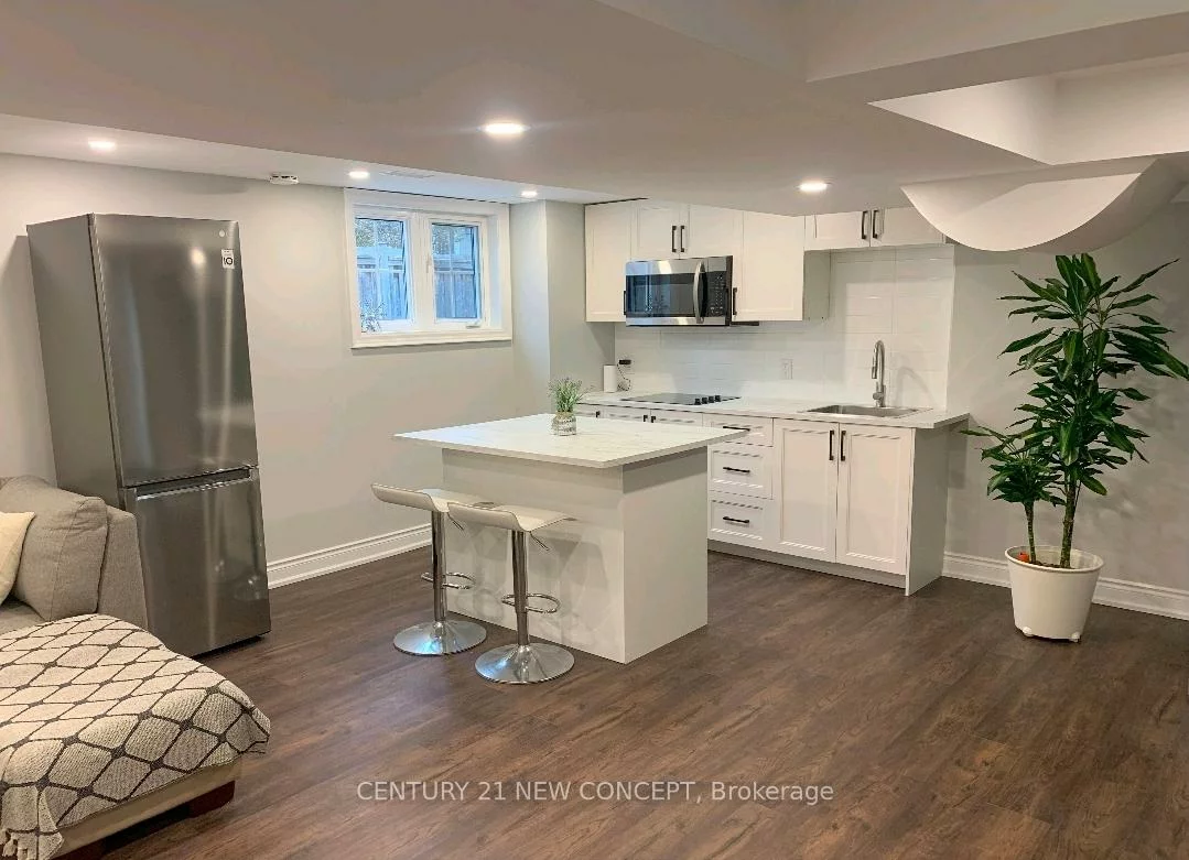 2285, Blue Oak, 1019 - WM Westmount, Oakville