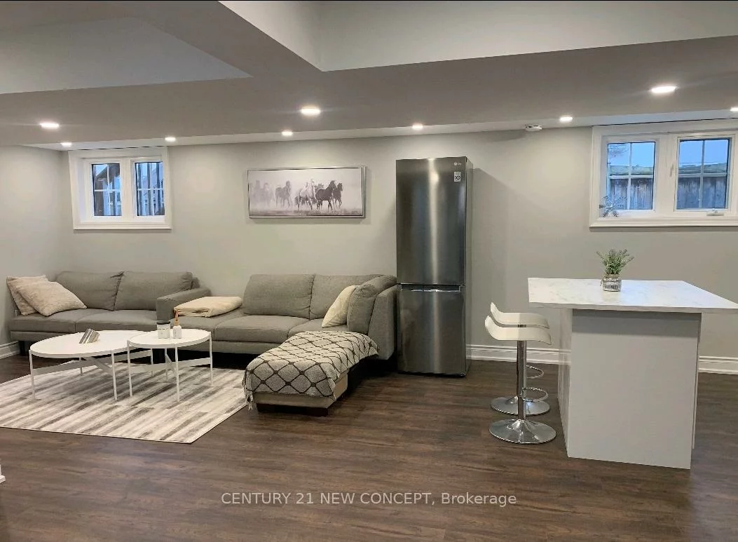 2285, Blue Oak, 1019 - WM Westmount, Oakville