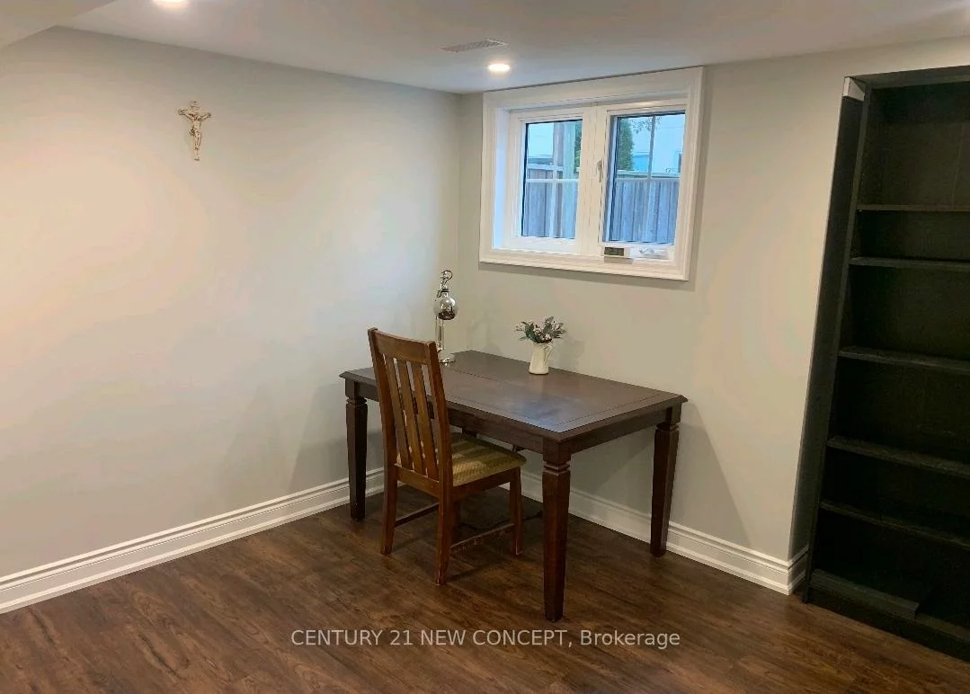 2285, Blue Oak, 1019 - WM Westmount, Oakville