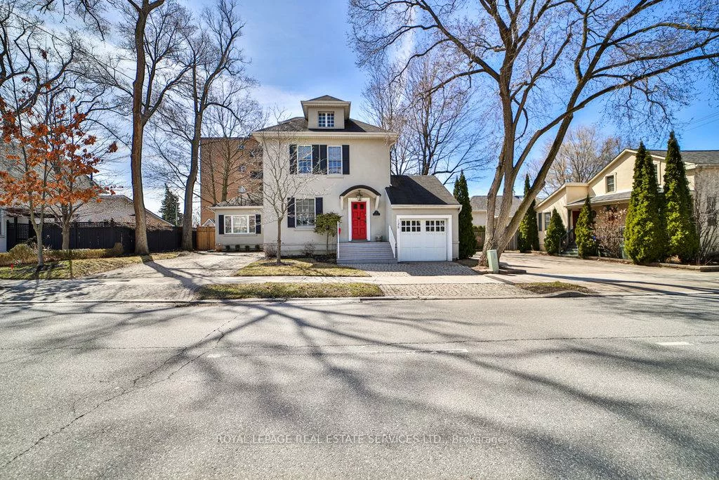 128, Chisholm, 1002 - CO Central, Oakville