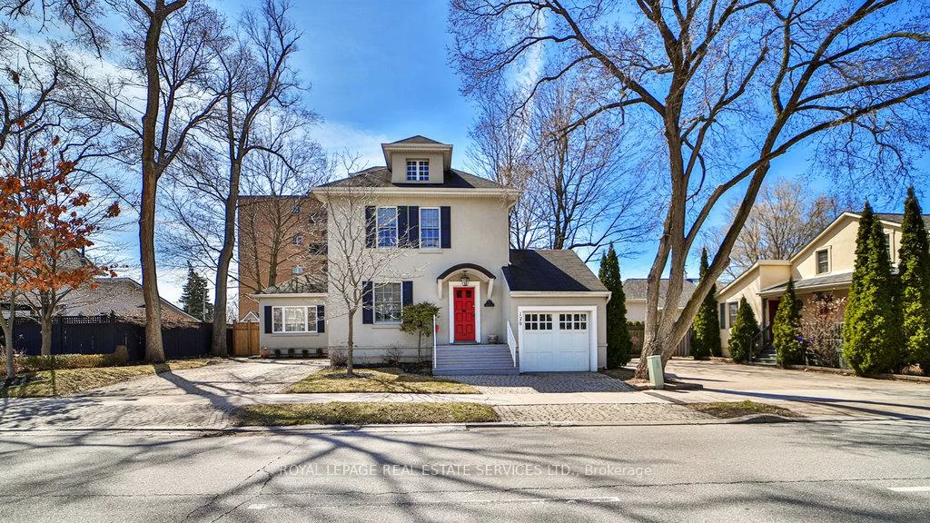 128, Chisholm, 1002 - CO Central, Oakville