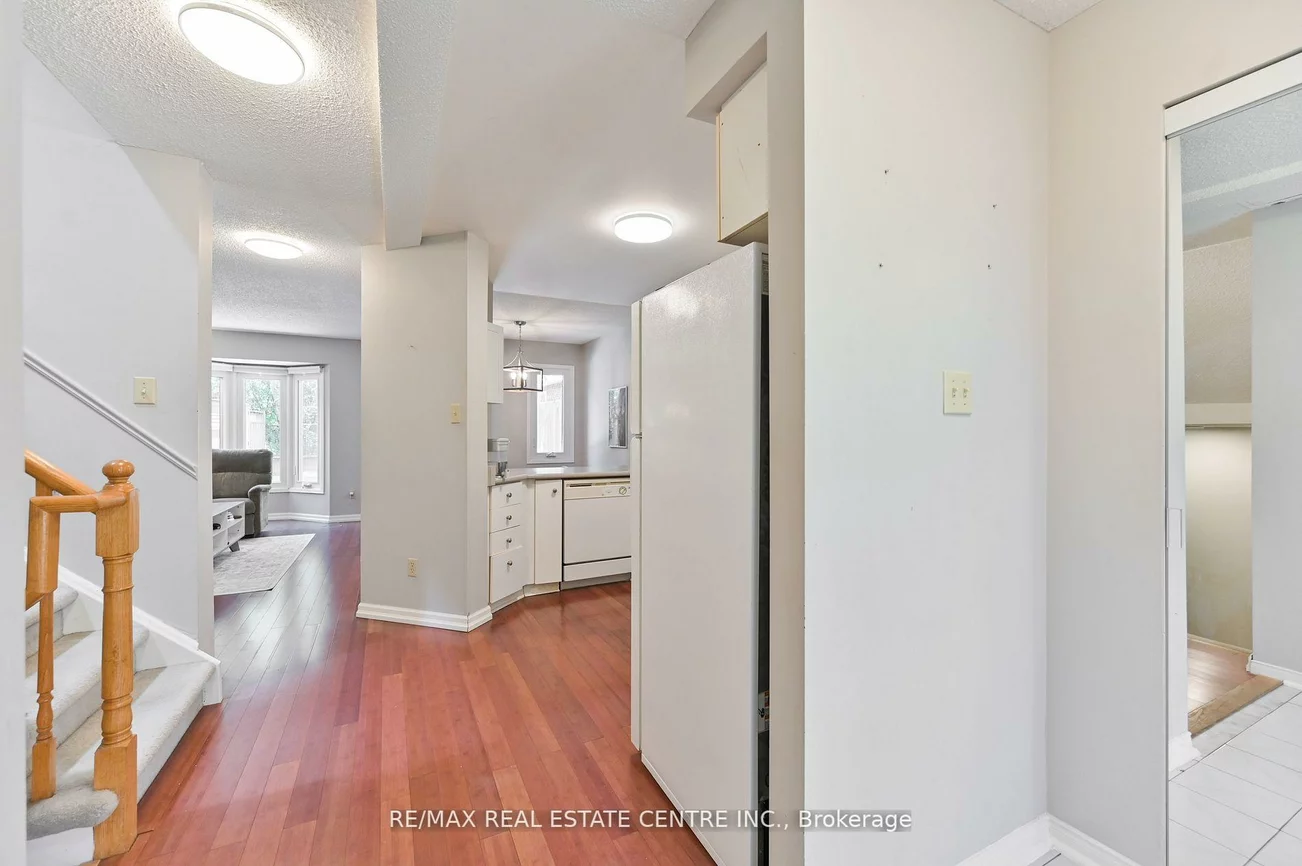 2559, Addingham, 1004 - CV Clearview, Oakville