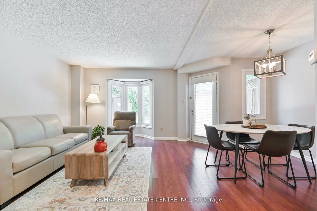 2559, Addingham, 1004 - CV Clearview, Oakville