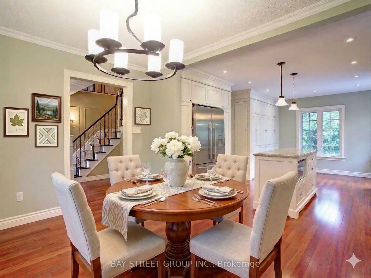 2374, Bennington, 1006 - FD Ford, Oakville