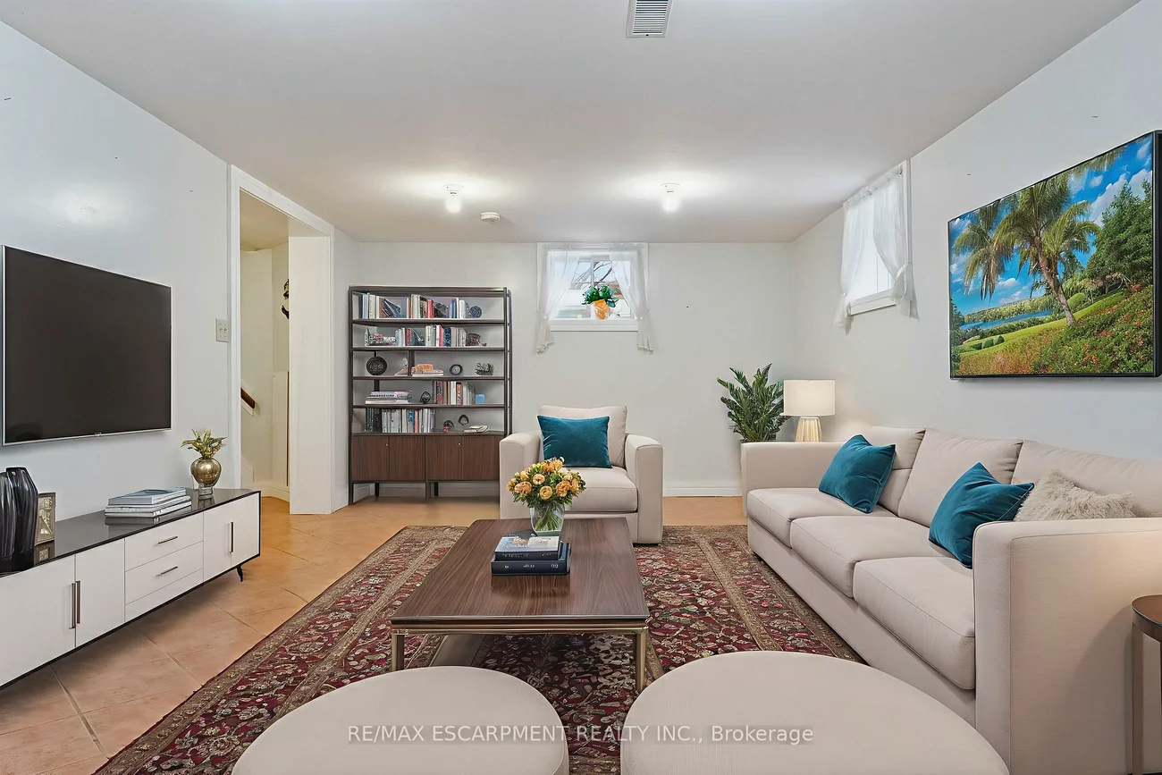 249, Southview, 1020 - WO West, Oakville