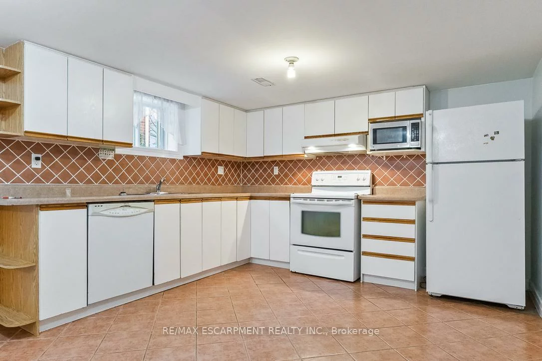 249, Southview, 1020 - WO West, Oakville