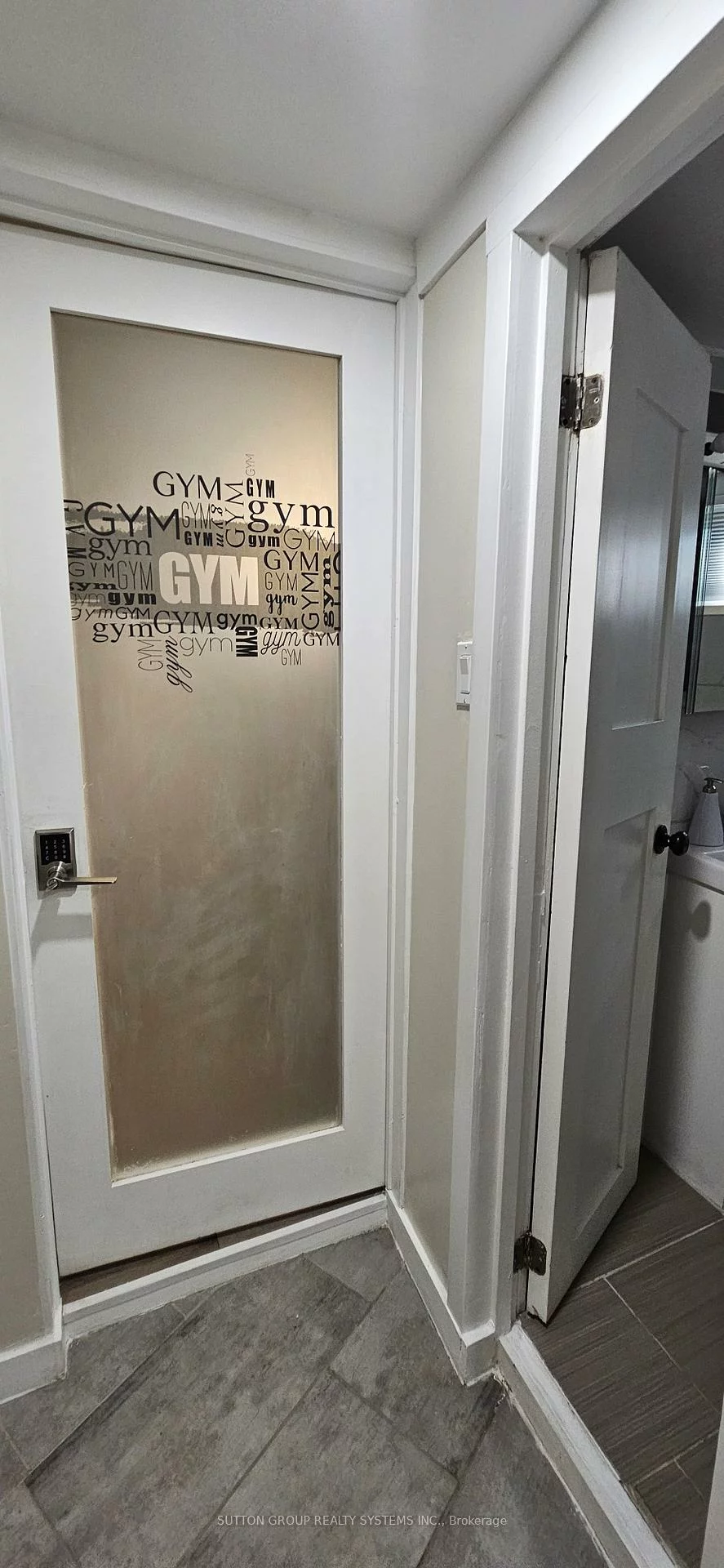 290, Morden, 1020 - WO West, Oakville