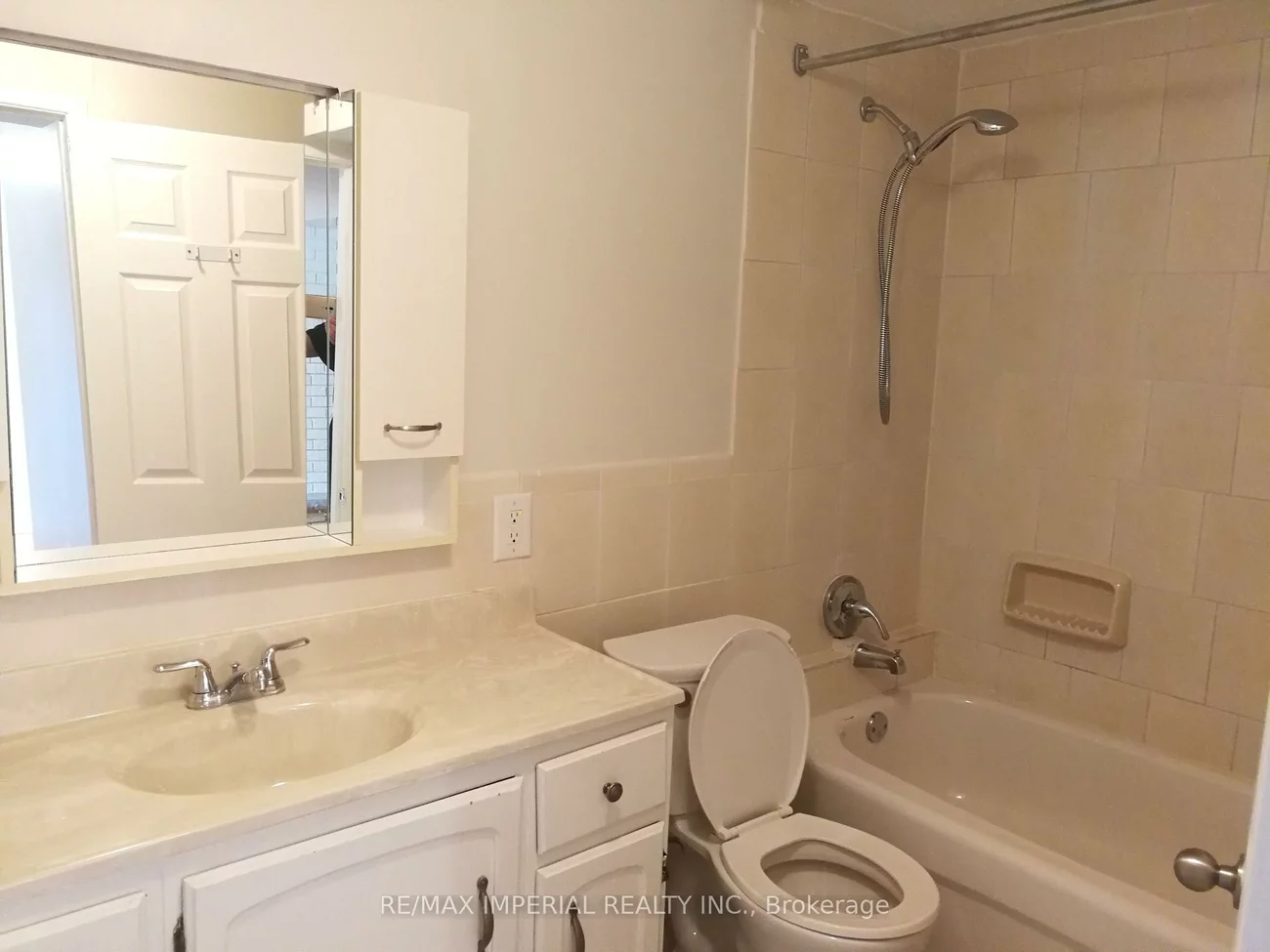 22, Miller, 1003 - CP College Park, Oakville