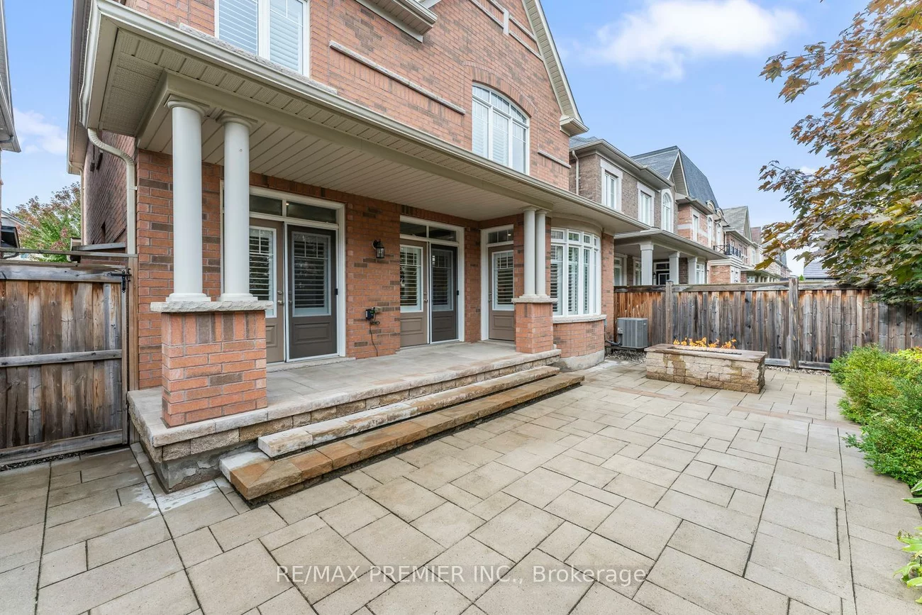 71, Hoey, 1008 - GO Glenorchy, Oakville