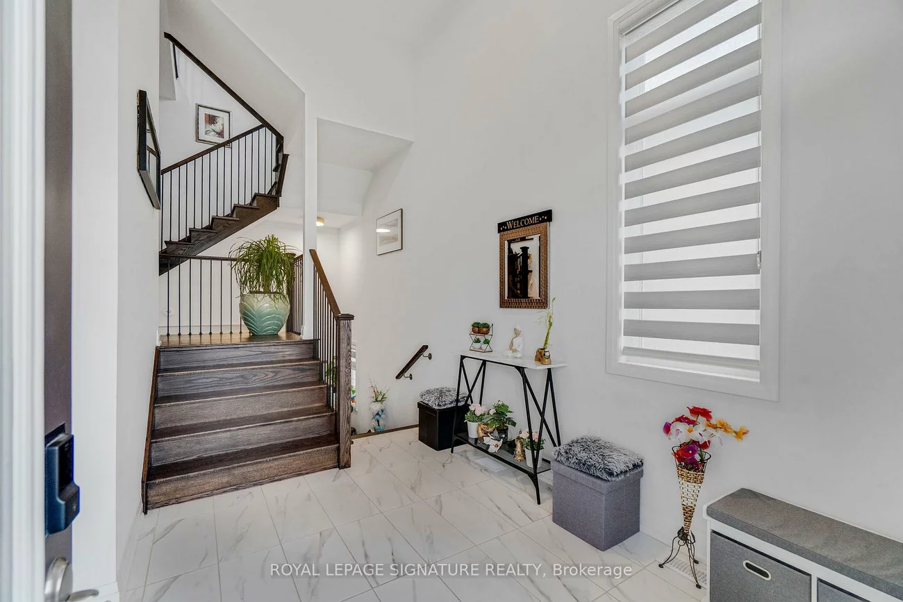 3255, Harasym, 1012 - NW Northwest, Oakville