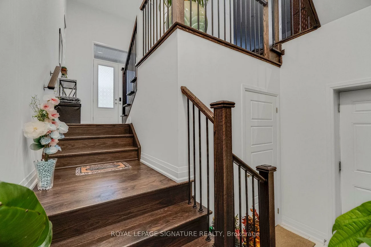 3255, Harasym, 1012 - NW Northwest, Oakville