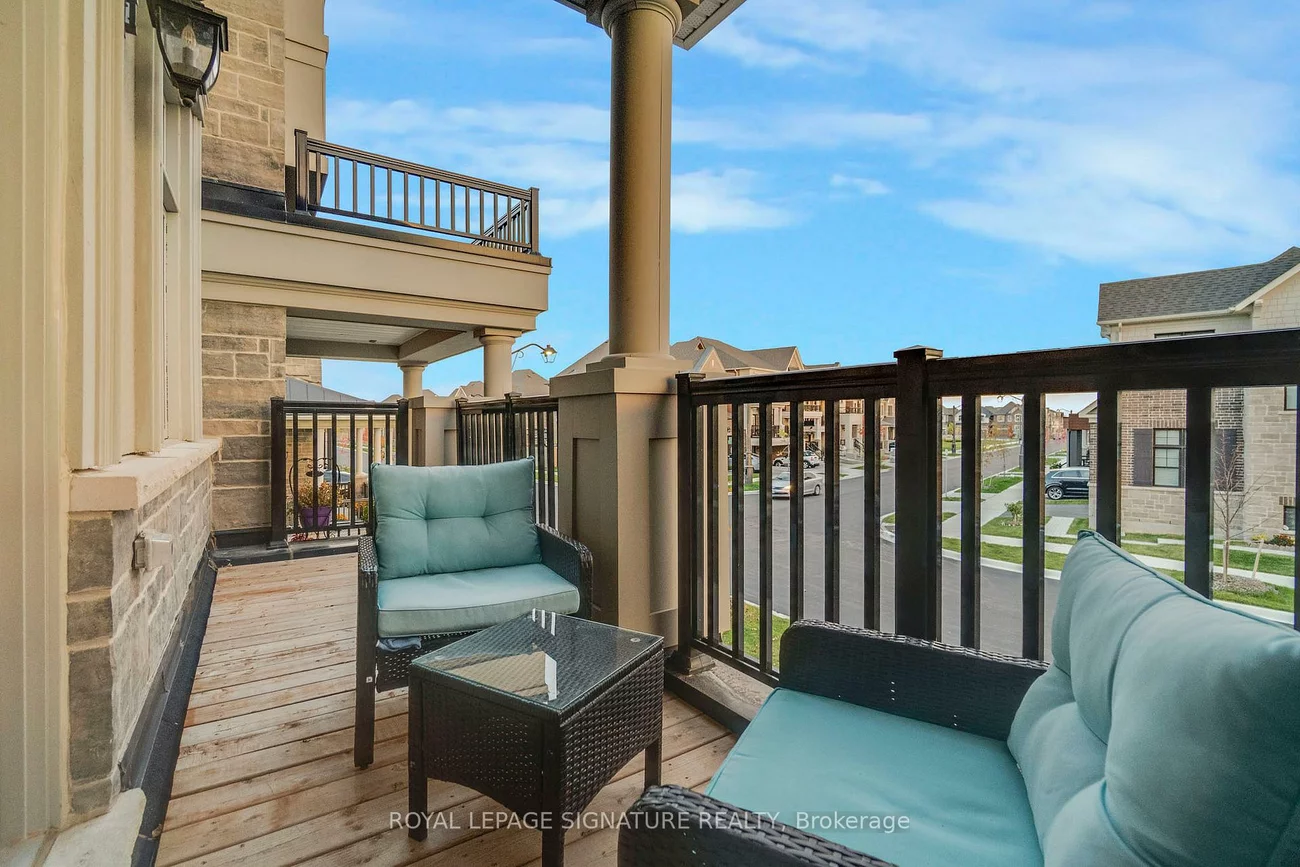 3255, Harasym, 1012 - NW Northwest, Oakville