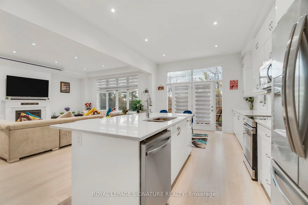 3255, Harasym, 1012 - NW Northwest, Oakville