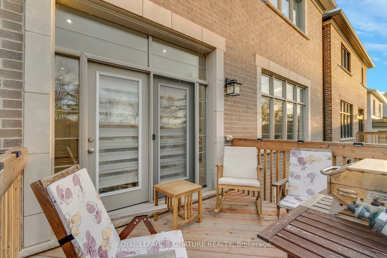 3255, Harasym, 1012 - NW Northwest, Oakville