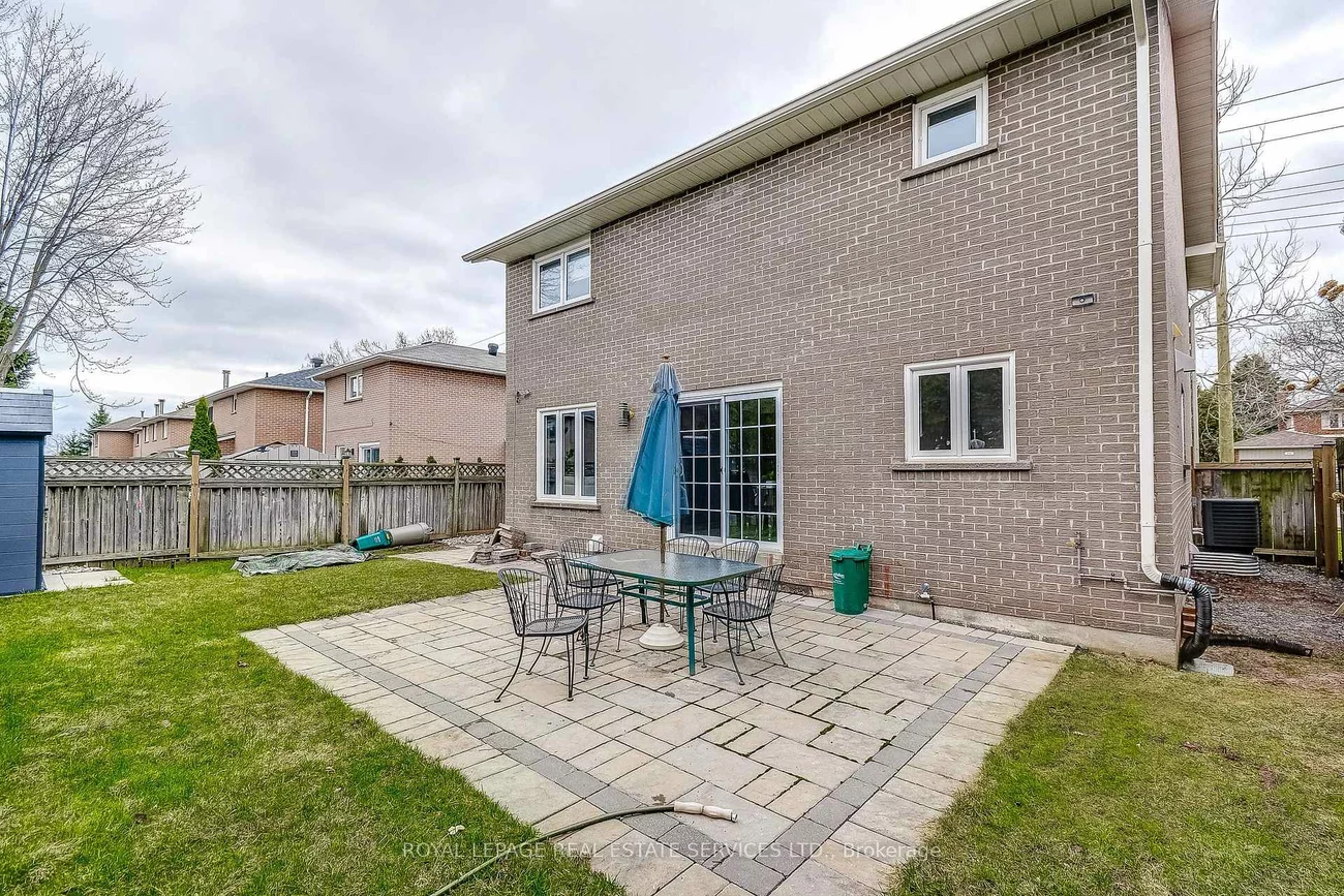 277, Mississaga, 1001 - BR Bronte, Oakville