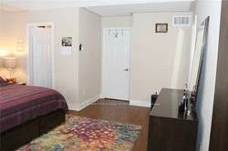 2530, Longridge, 1015 - RO River Oaks, Oakville