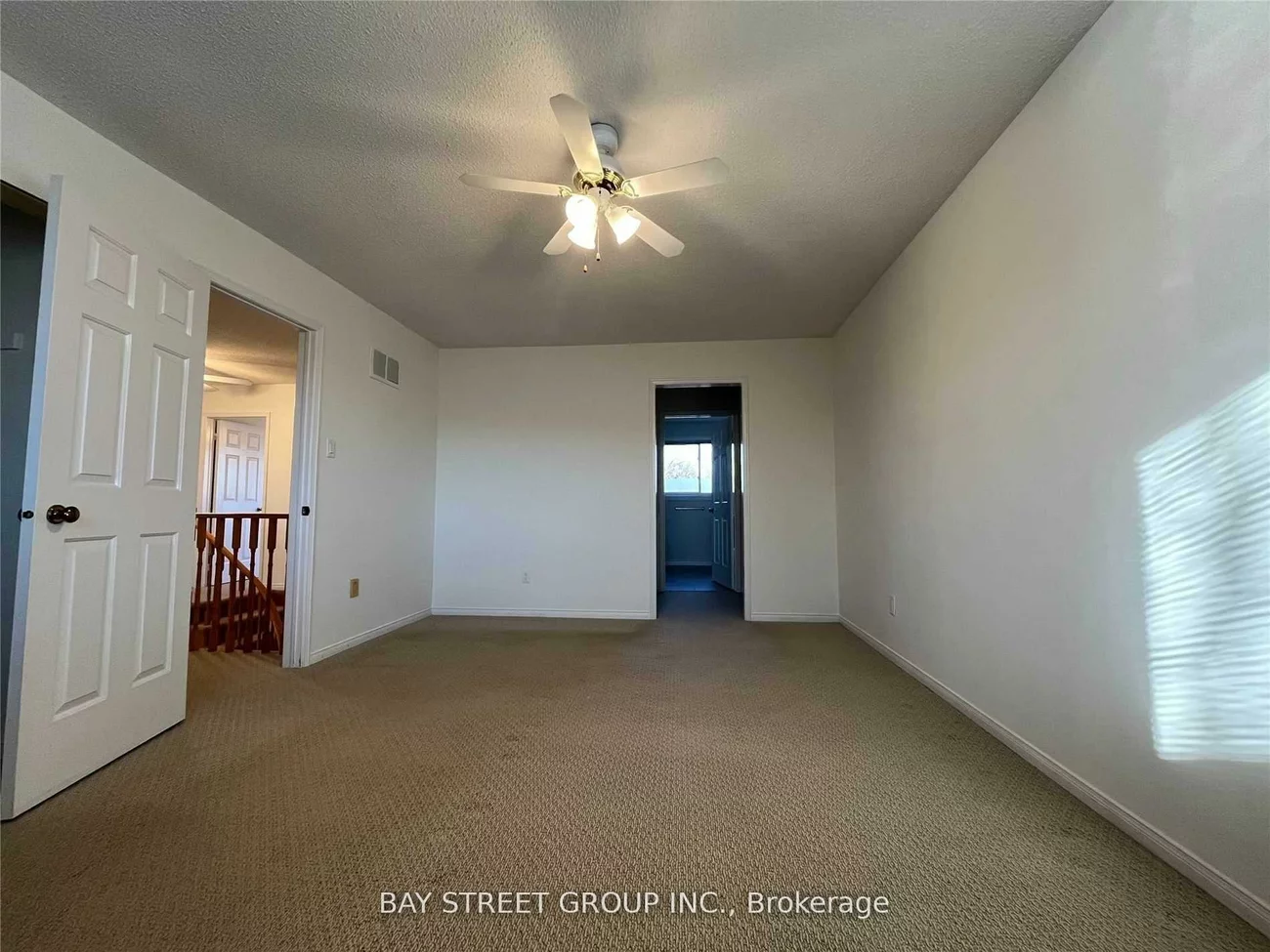 342, Carrier, 1015 - RO River Oaks, Oakville