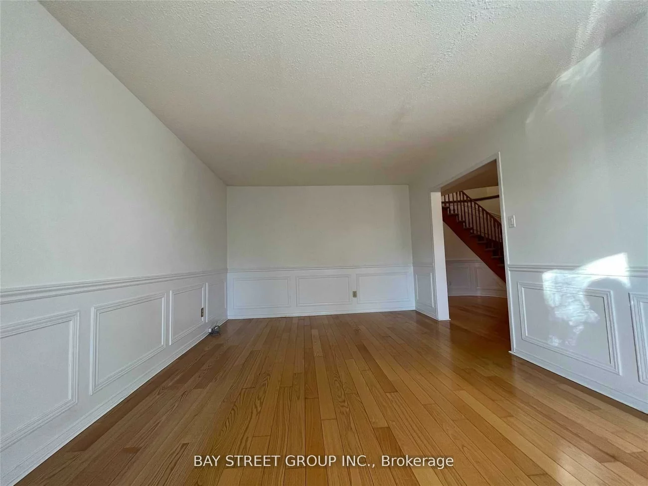 342, Carrier, 1015 - RO River Oaks, Oakville