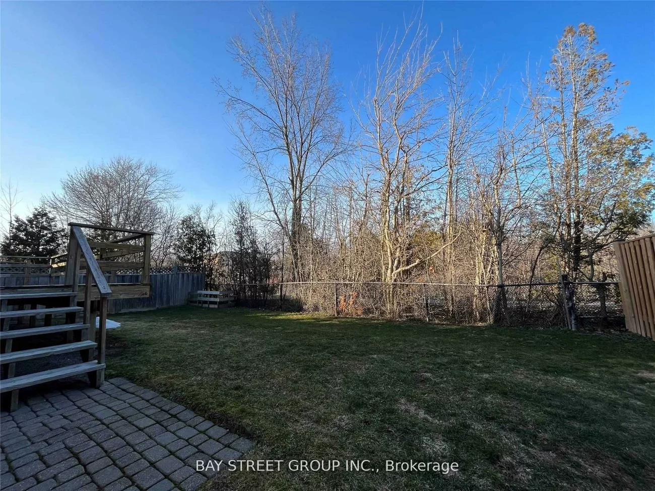 342, Carrier, 1015 - RO River Oaks, Oakville