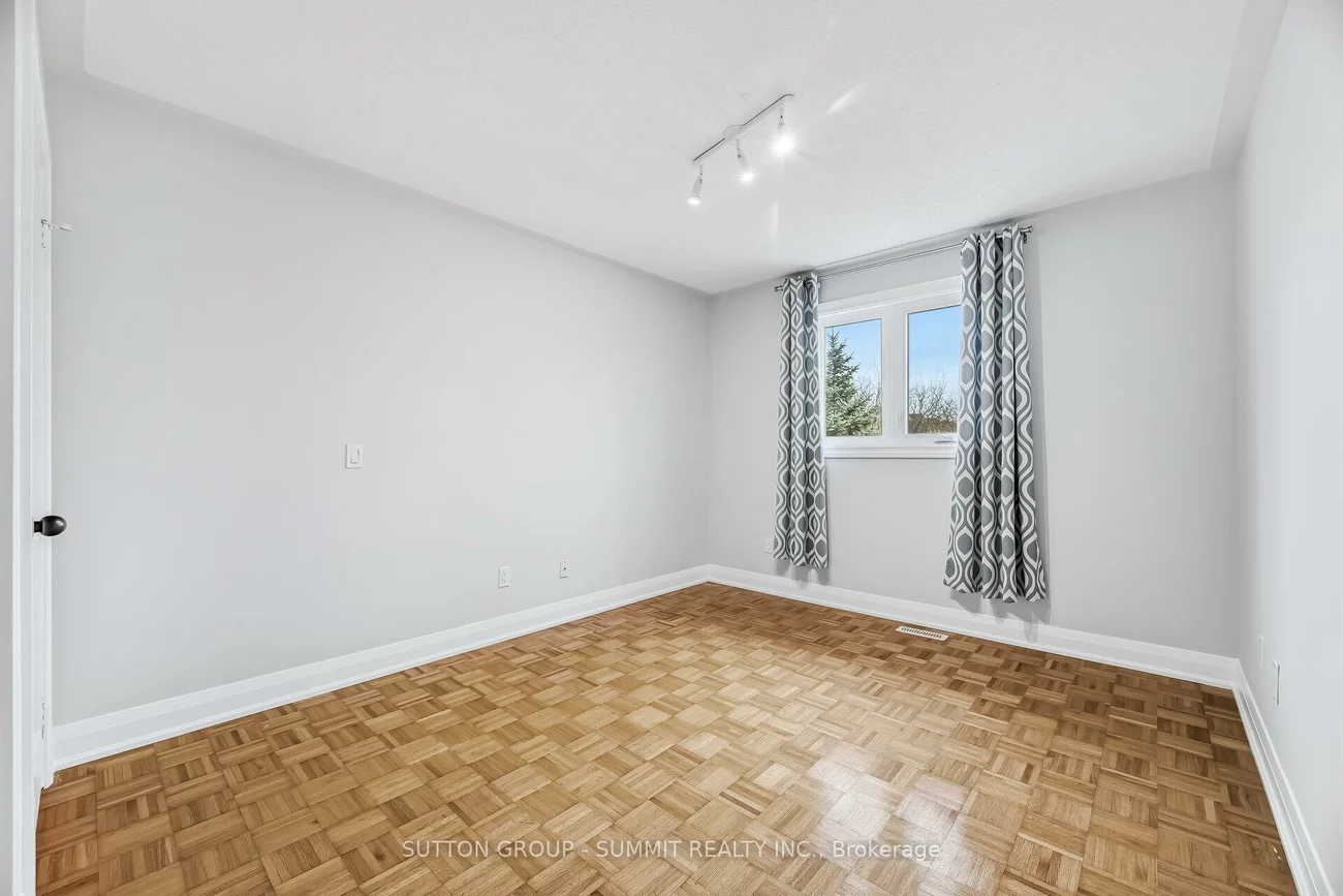 139, GENESEE, 1015 - RO River Oaks, Oakville