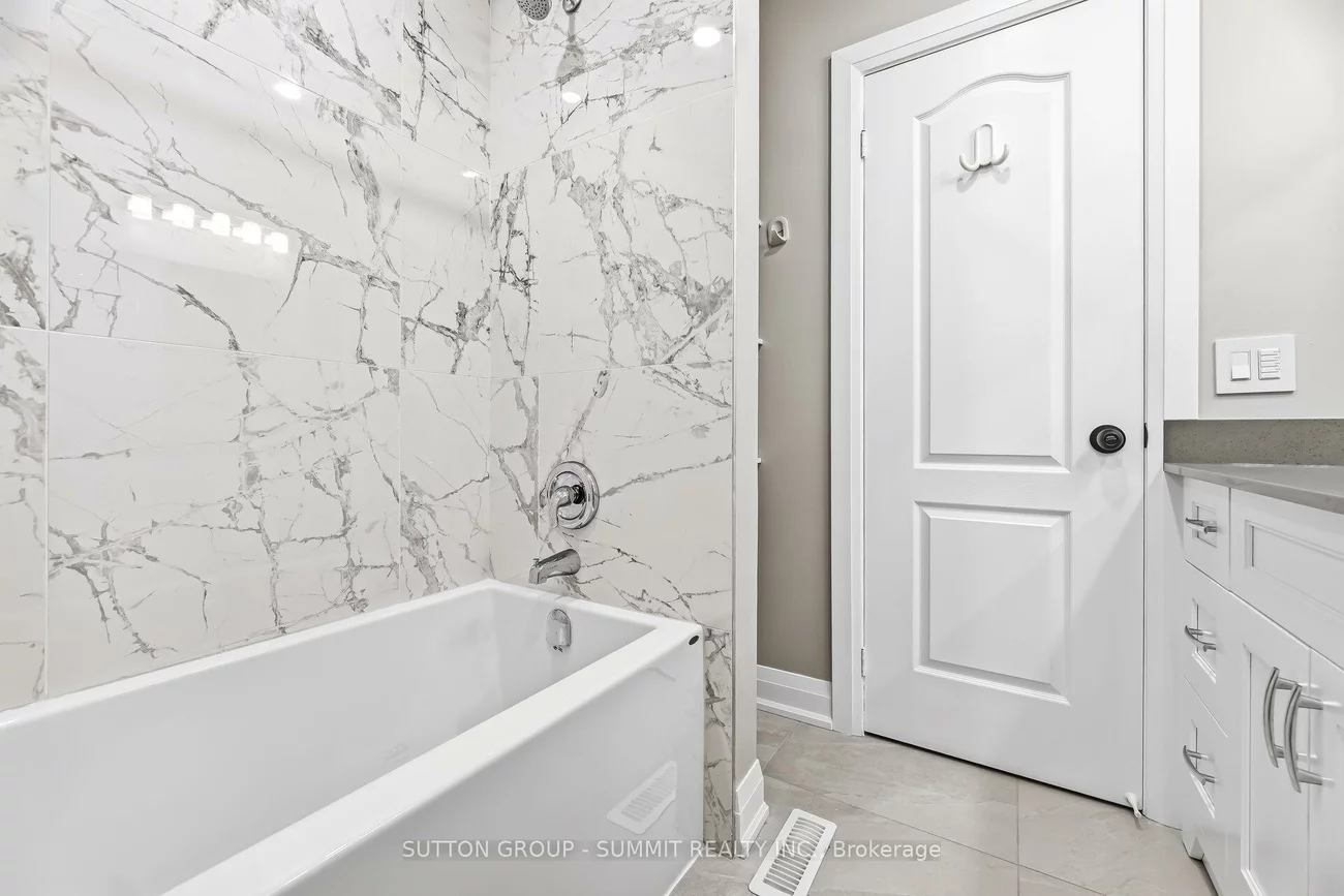 139, GENESEE, 1015 - RO River Oaks, Oakville