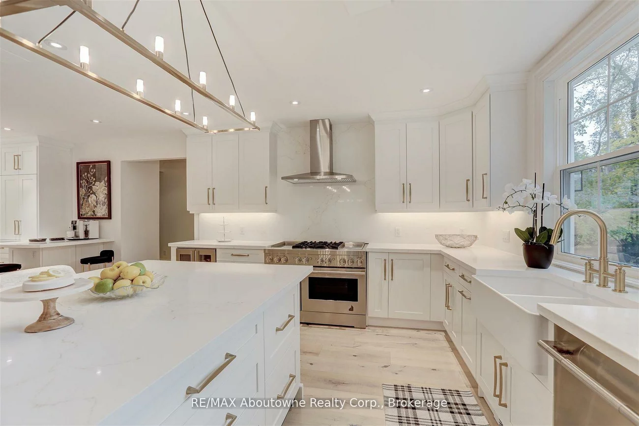 317, Gloucester, 1013 - OO Old Oakville, Oakville