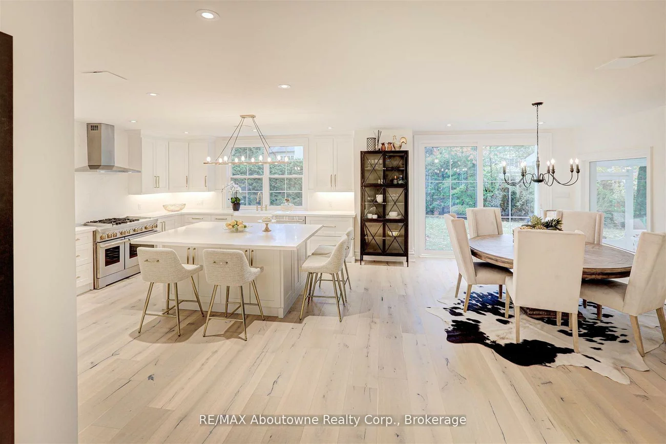 317, Gloucester, 1013 - OO Old Oakville, Oakville