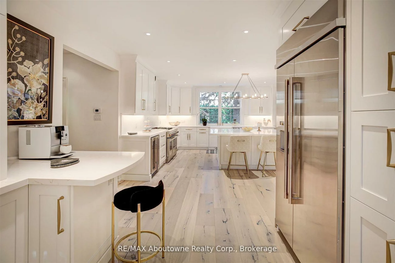 317, Gloucester, 1013 - OO Old Oakville, Oakville