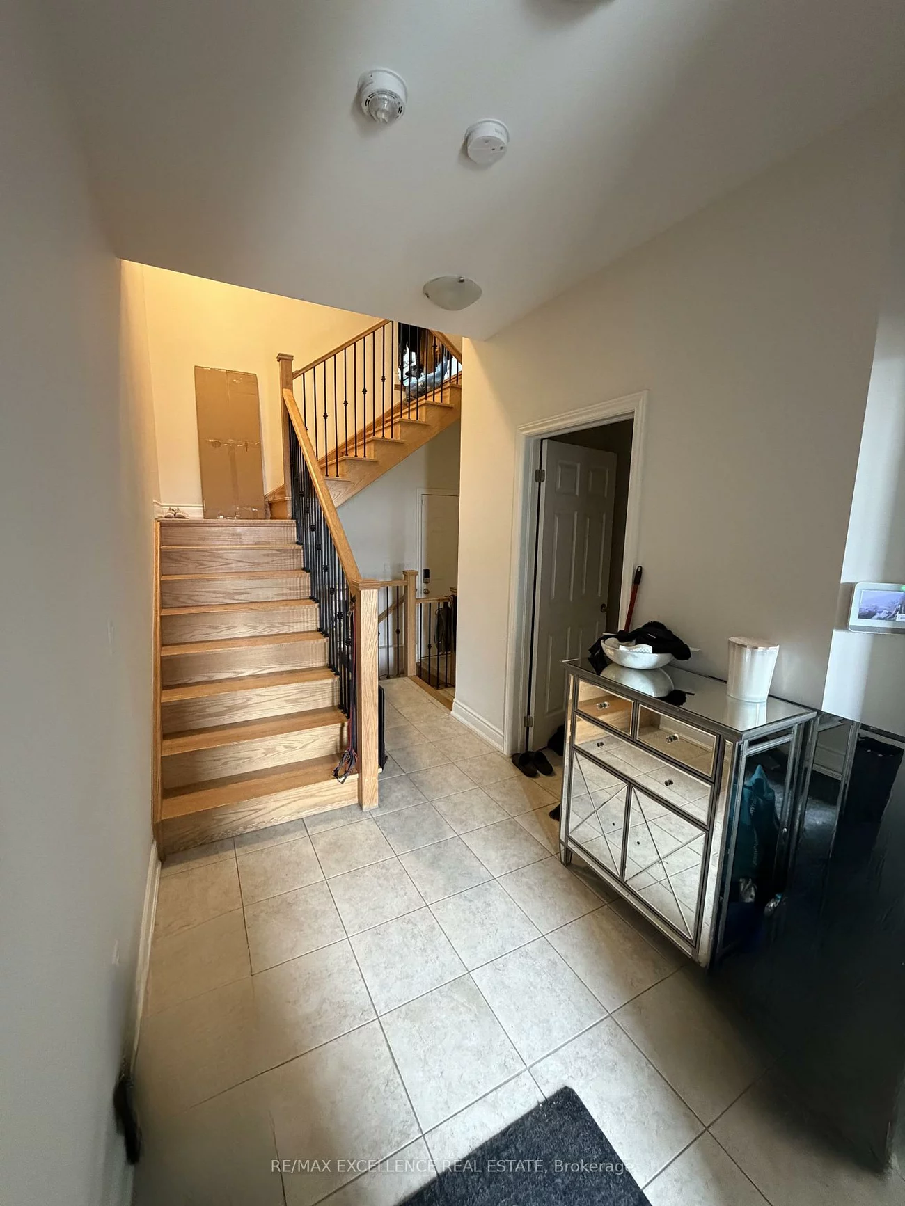 3367, SIXTH LINE, 1008 - GO Glenorchy, Oakville