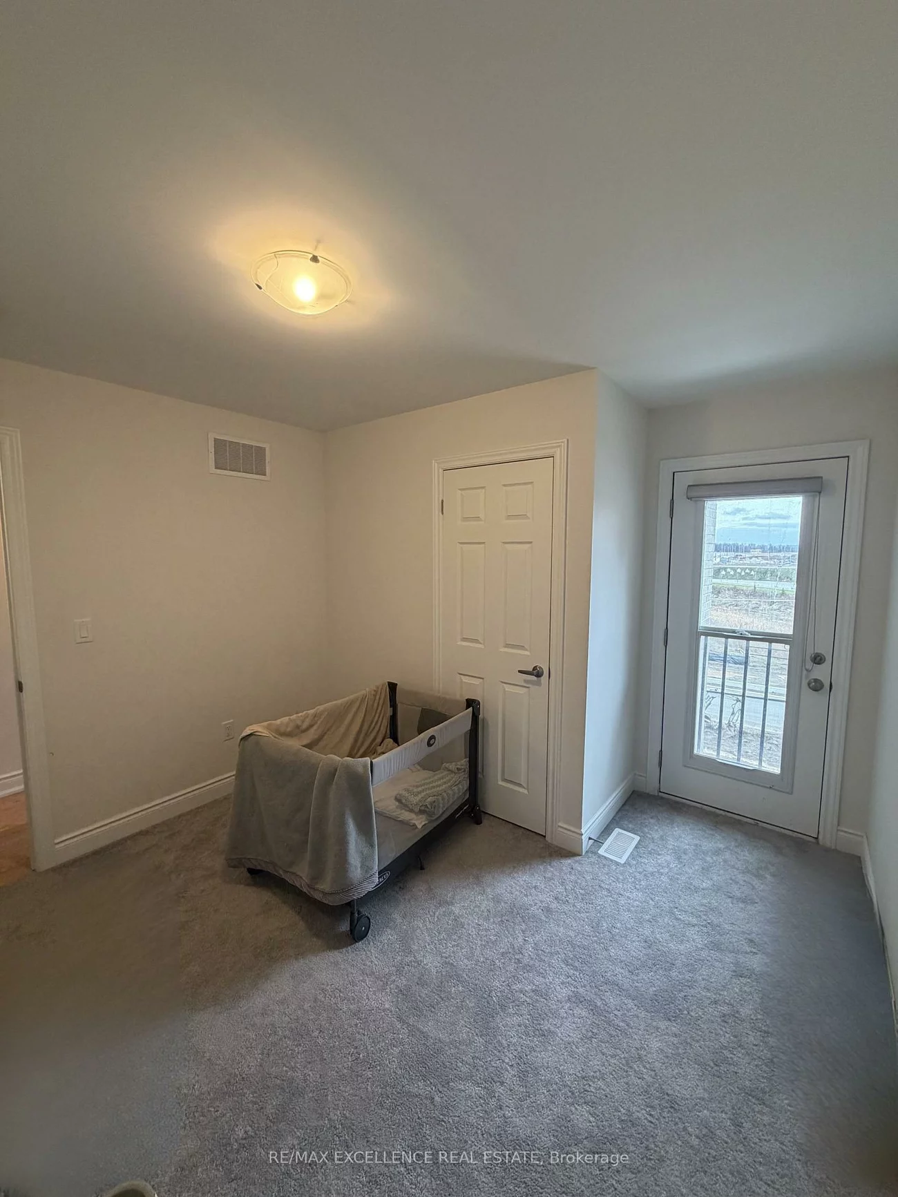 3367, SIXTH LINE, 1008 - GO Glenorchy, Oakville