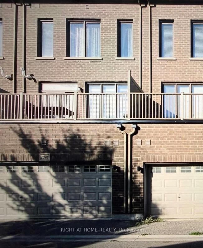 3094, Ernest Applebe, 1008 - GO Glenorchy, Oakville