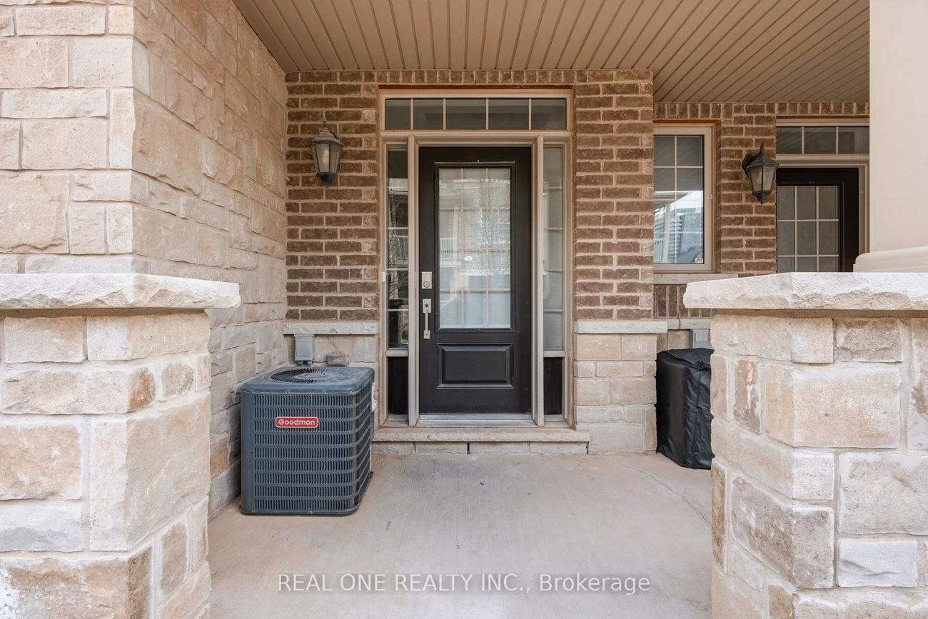 380, Cranbrook, 1010 - JM Joshua Meadows, Oakville