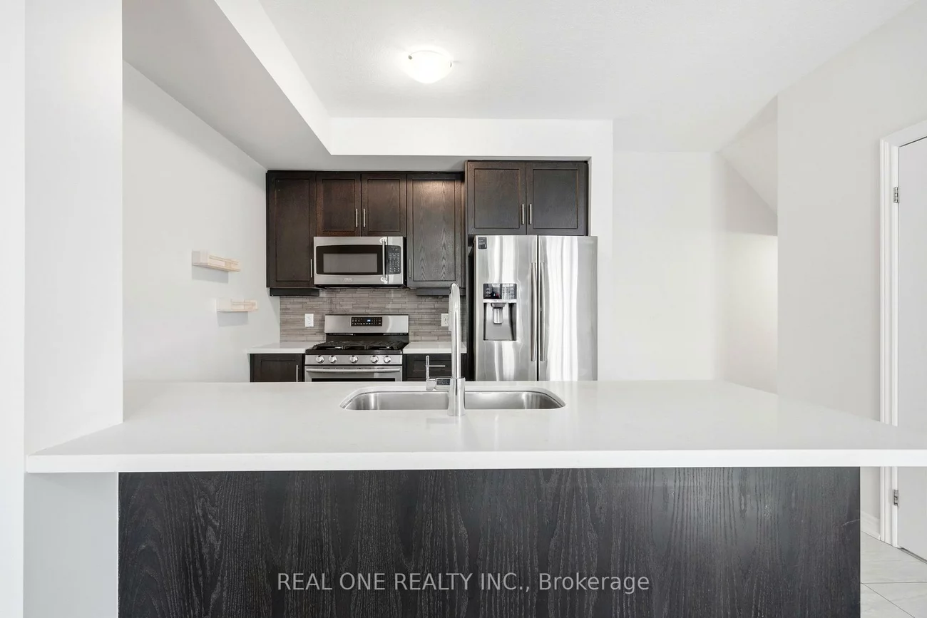380, Cranbrook, 1010 - JM Joshua Meadows, Oakville