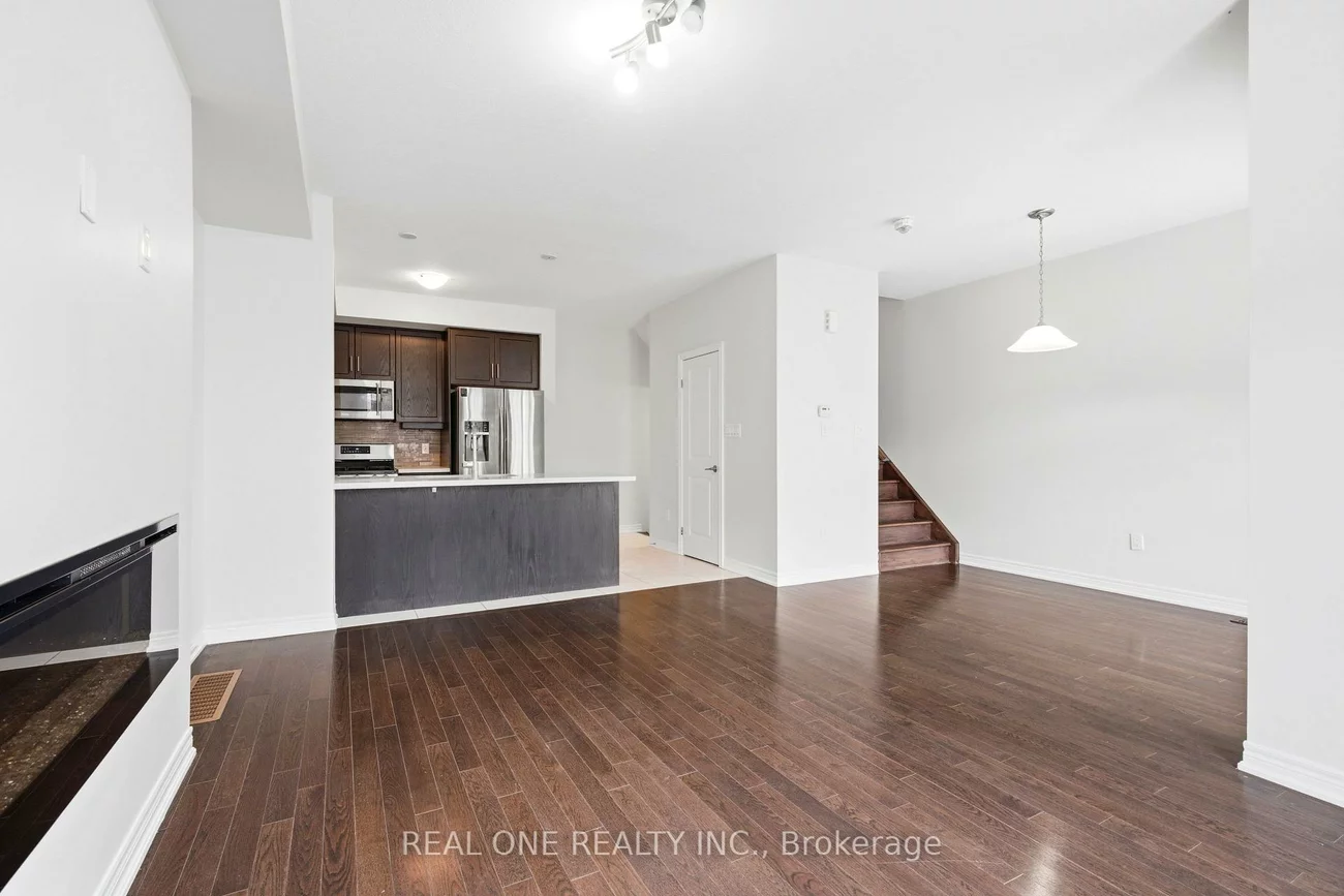 380, Cranbrook, 1010 - JM Joshua Meadows, Oakville