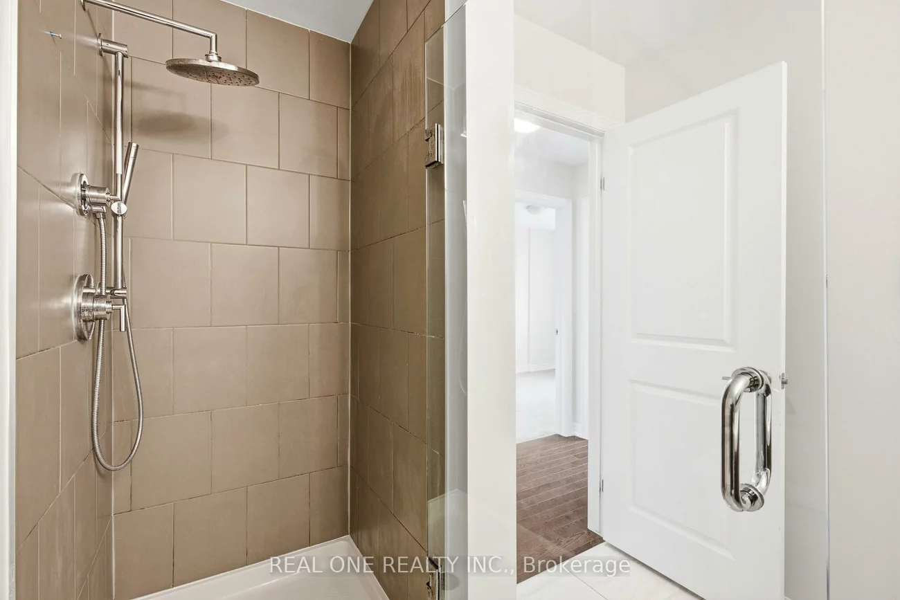 380, Cranbrook, 1010 - JM Joshua Meadows, Oakville