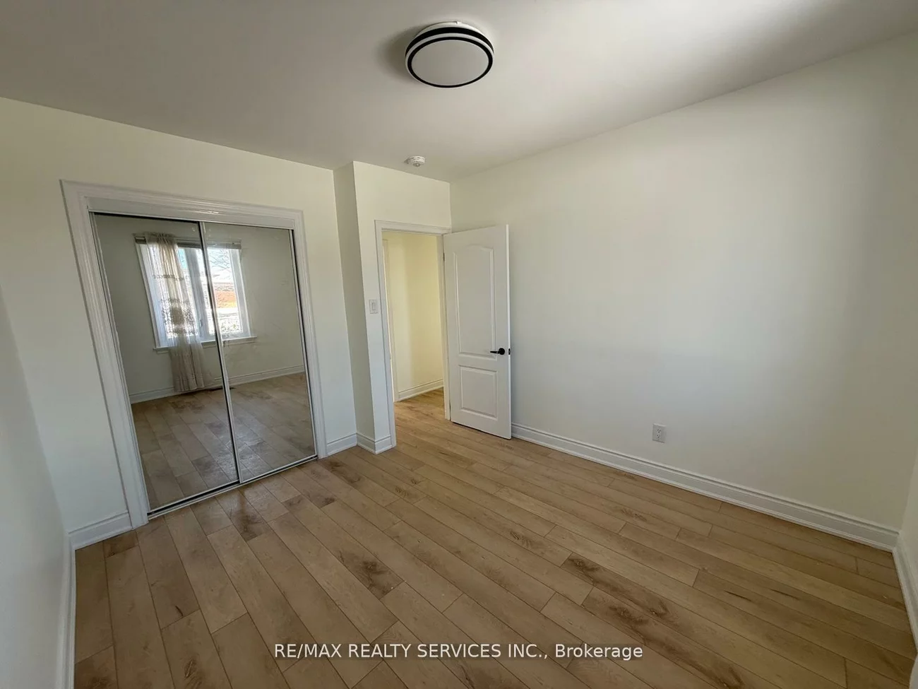 234, Morden, 1020 - WO West, Oakville