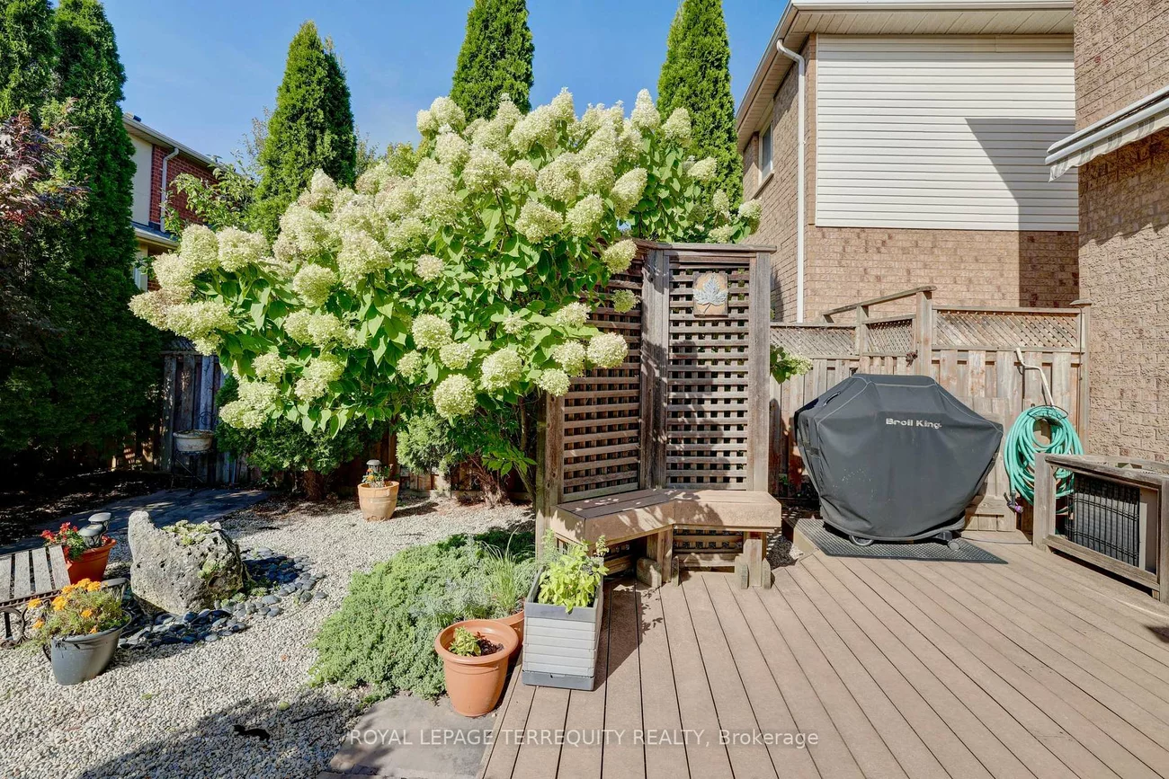 369, Rosegate, 1018 - WC Wedgewood Creek, Oakville