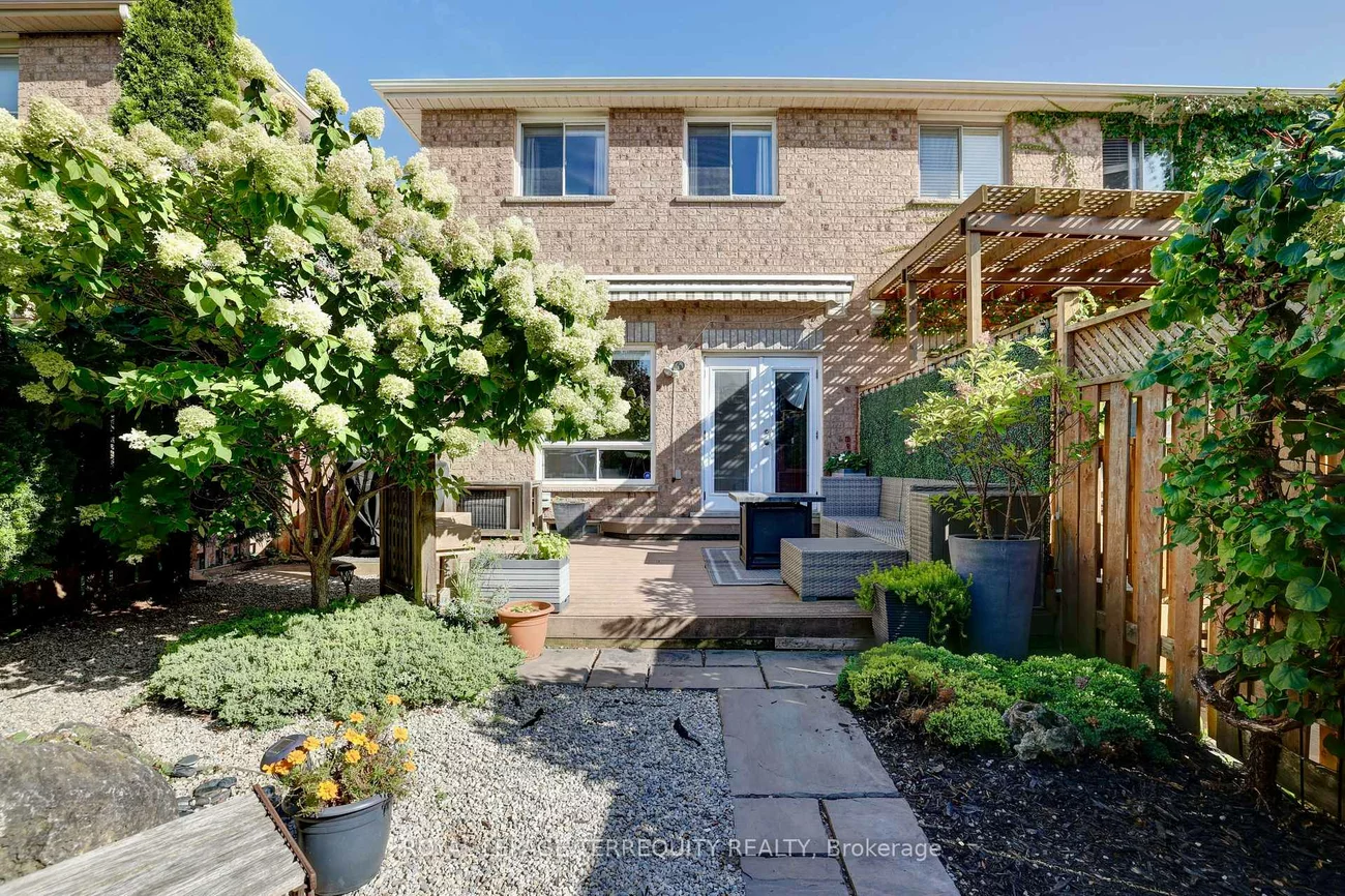 369, Rosegate, 1018 - WC Wedgewood Creek, Oakville