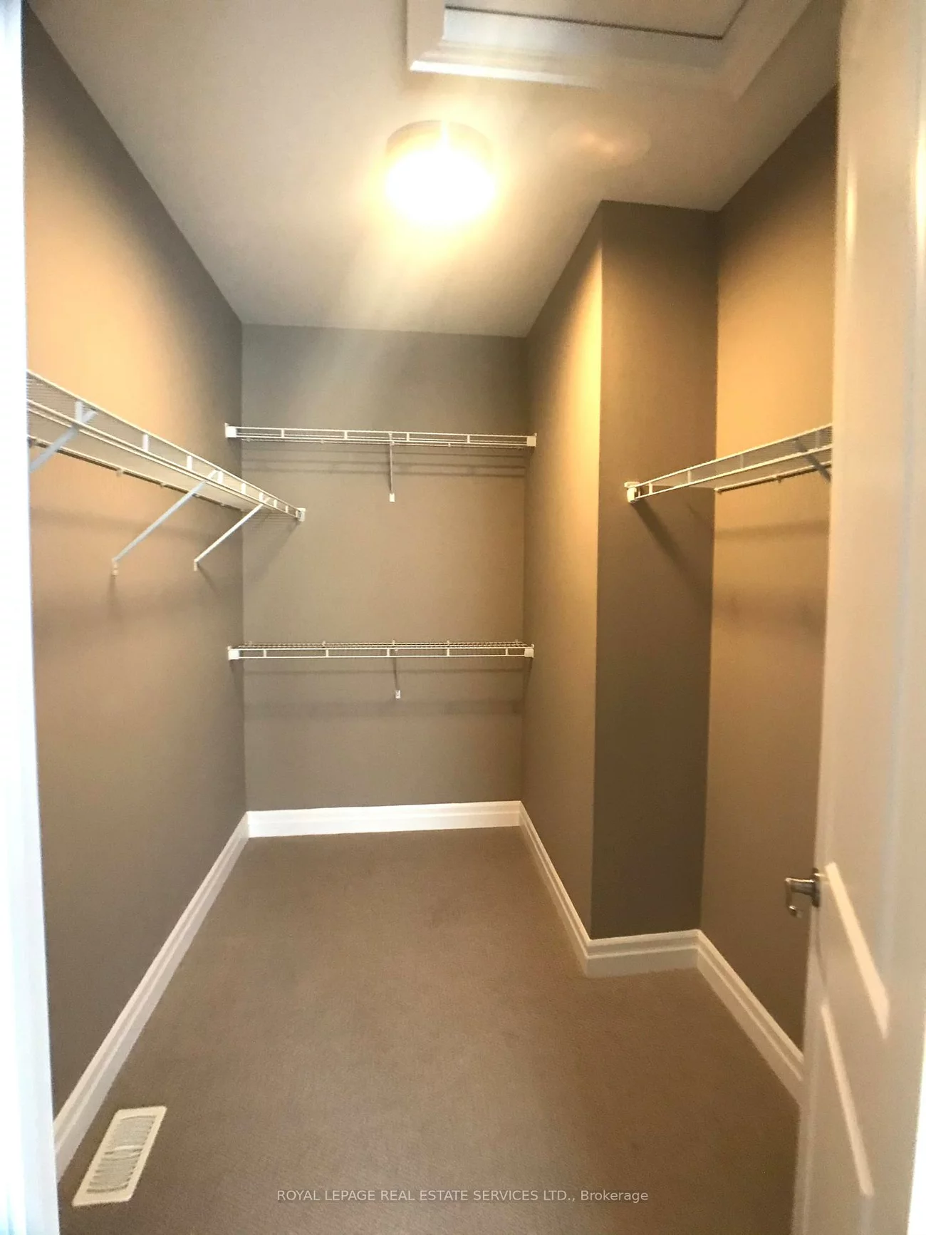 3241, George Savage, 1008 - GO Glenorchy, Oakville