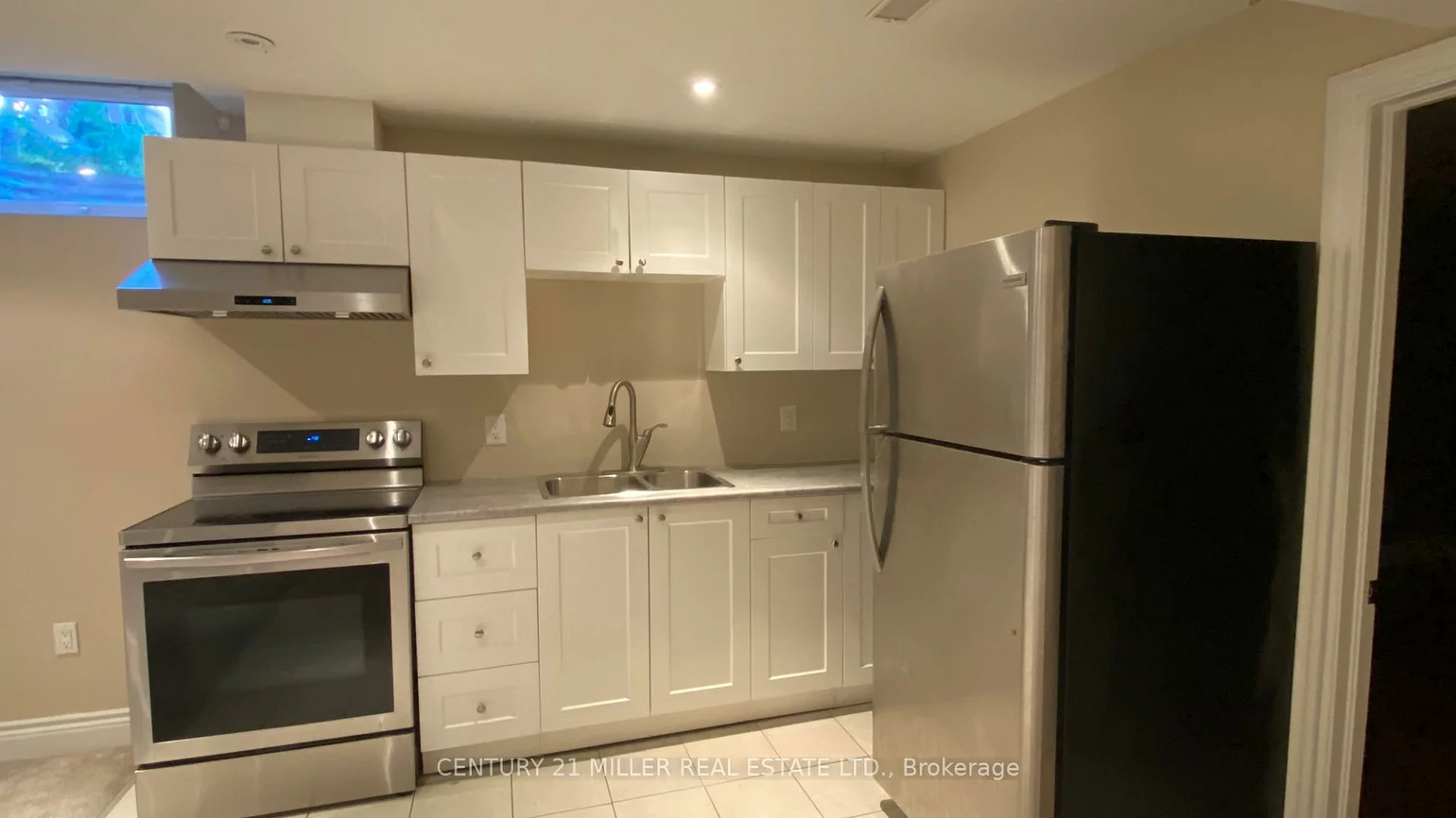 3384, Springflower, 1001 - BR Bronte, Oakville