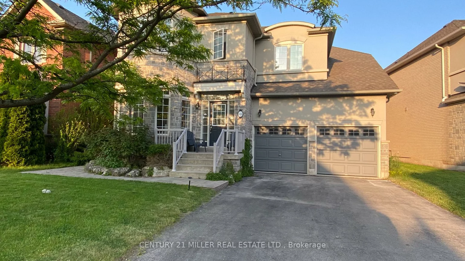 3384, Springflower, 1001 - BR Bronte, Oakville