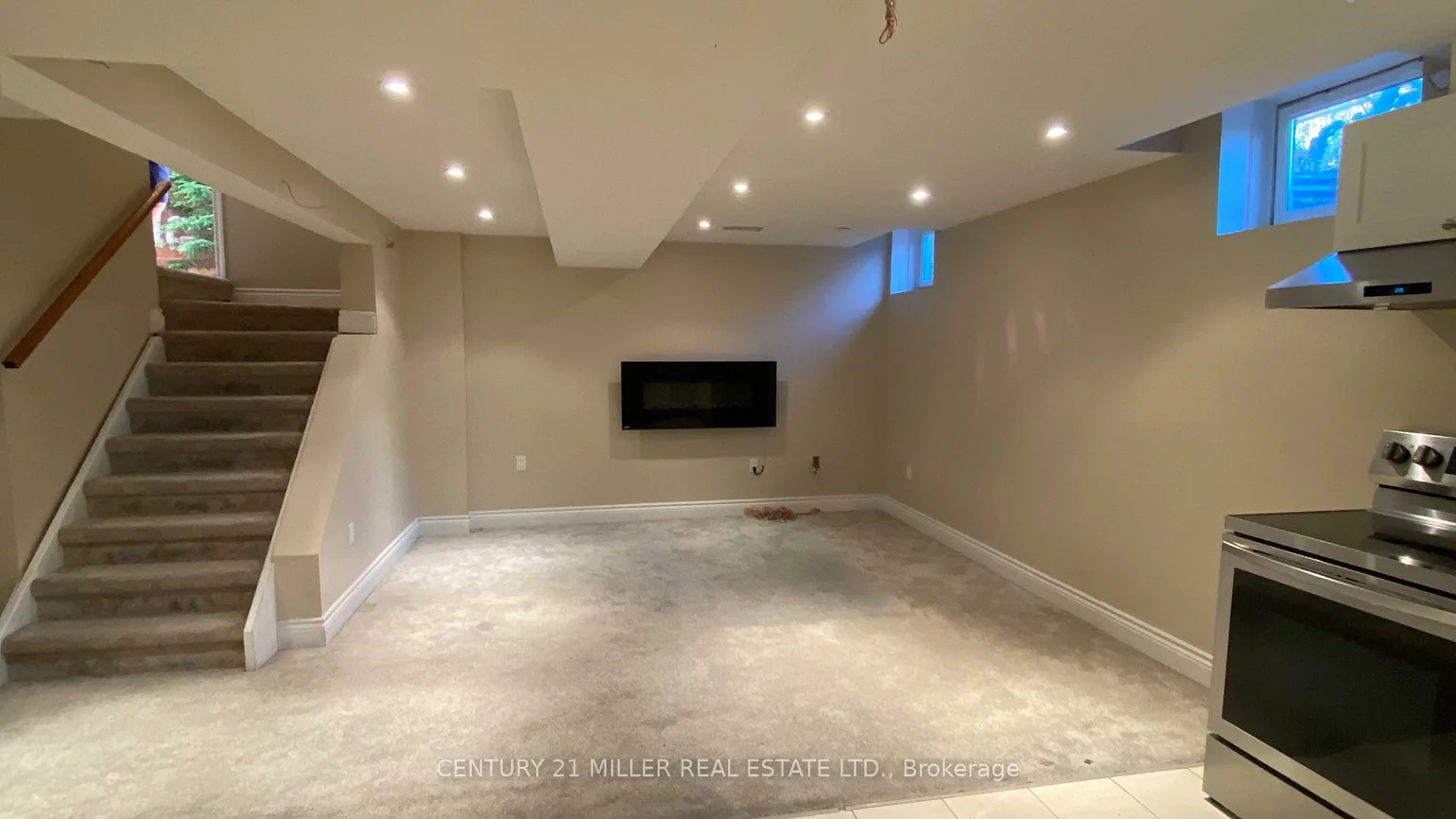 3384, Springflower, 1001 - BR Bronte, Oakville