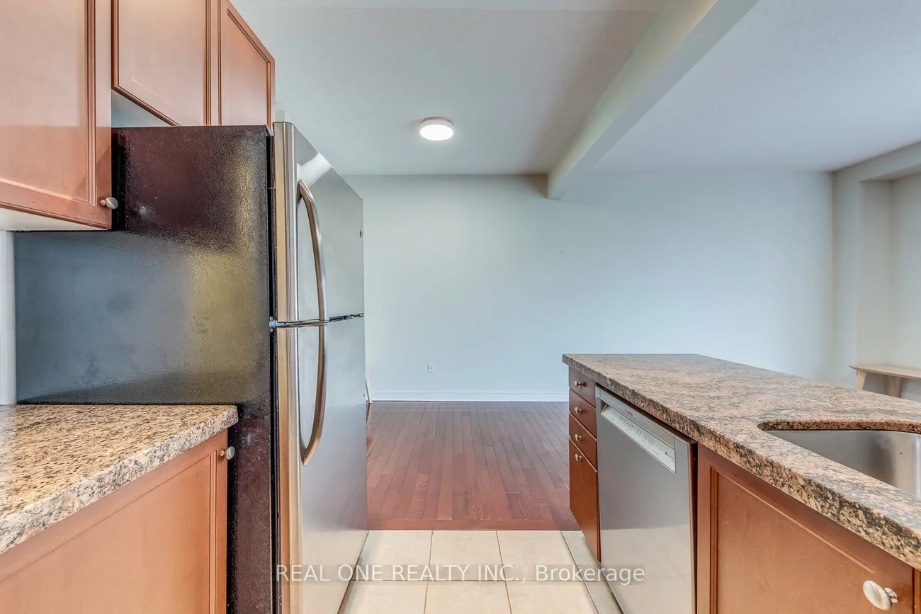 2319, Stone Glen, 1019 - WM Westmount, Oakville