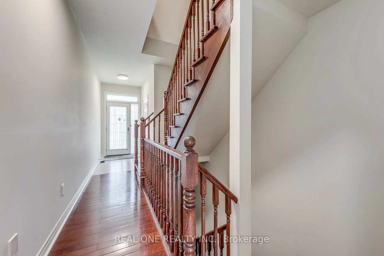 2319, Stone Glen, 1019 - WM Westmount, Oakville