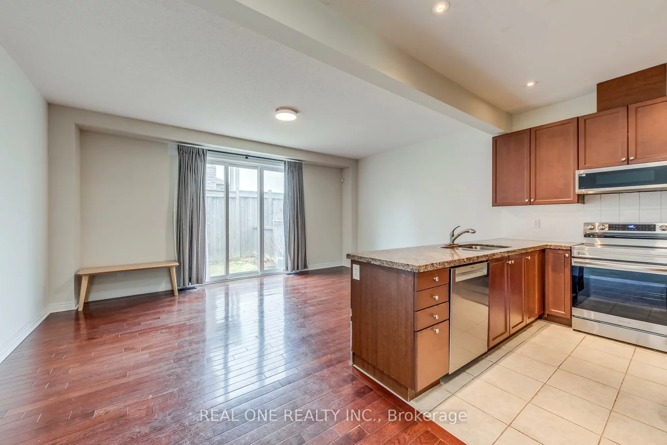 2319, Stone Glen, 1019 - WM Westmount, Oakville