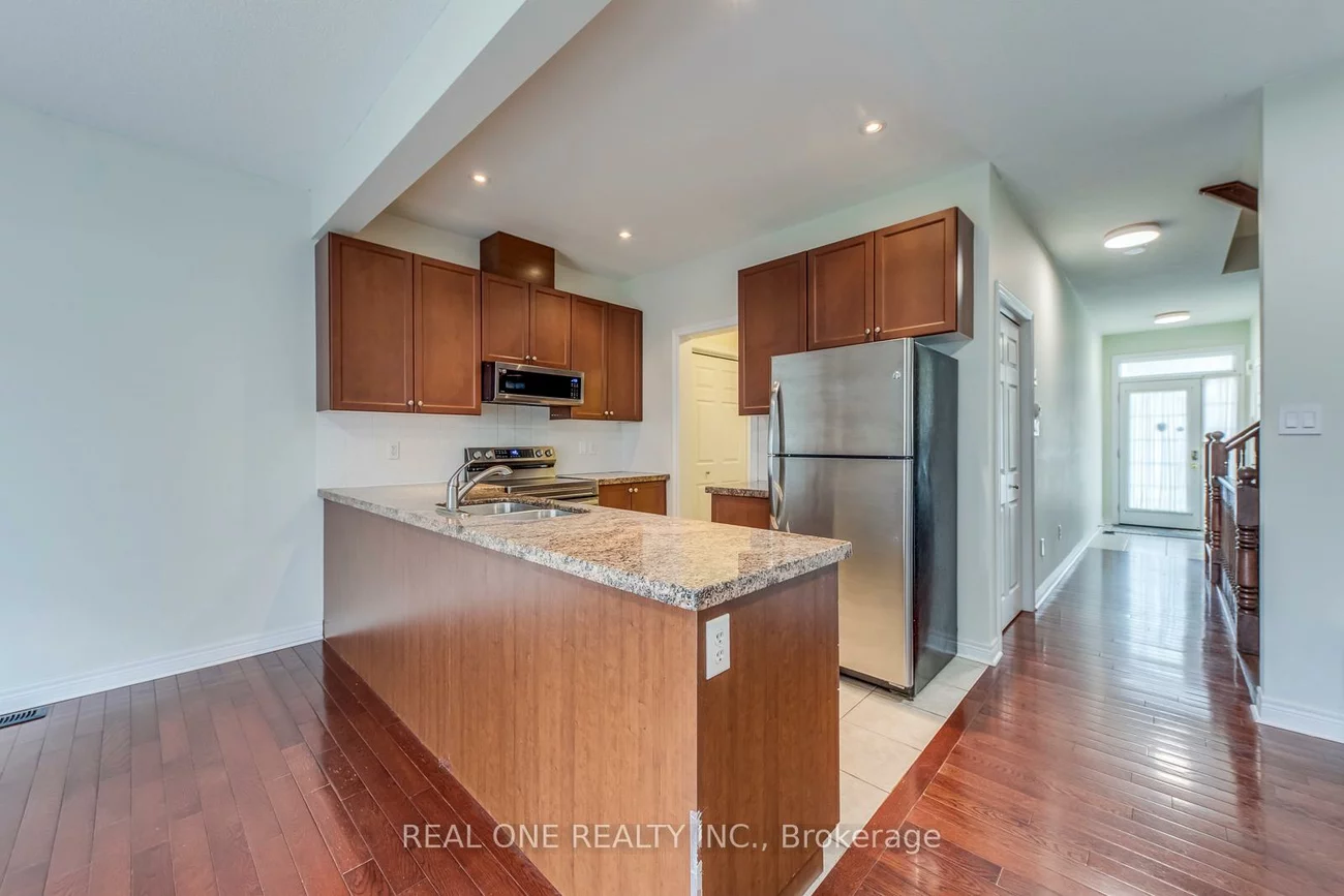 2319, Stone Glen, 1019 - WM Westmount, Oakville