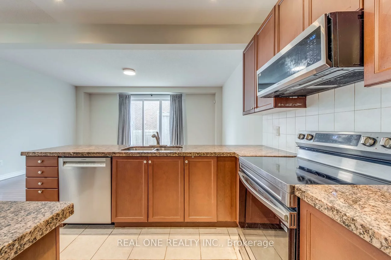 2319, Stone Glen, 1019 - WM Westmount, Oakville