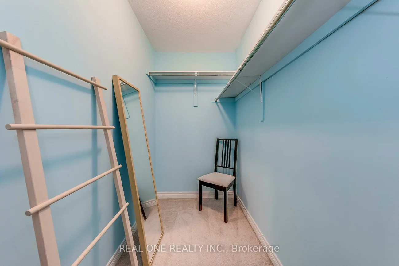 2319, Stone Glen, 1019 - WM Westmount, Oakville